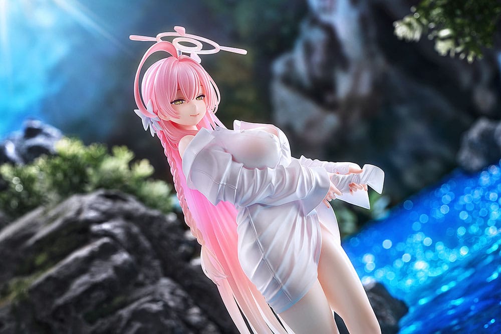 Blue Archive Hanako (Swimsuit) Memorial Lobby Ver. 1/7 Statue