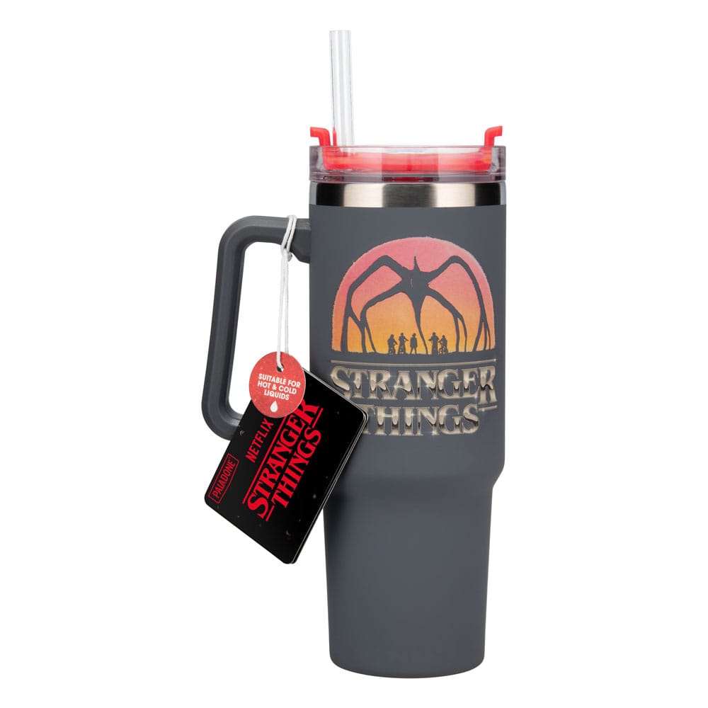 Stranger Things 5 Trinkbecher mit Trinkhalm 900 ml