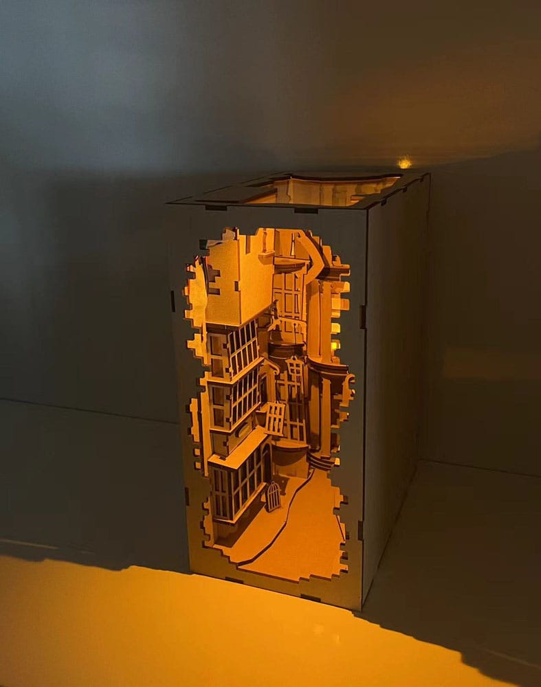 Harry Potter Winkelgasse Tiny Adventures Book Nook Mini-Diorama