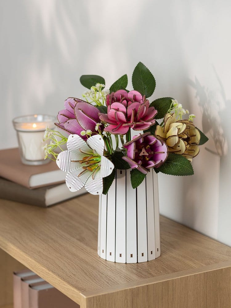 Revell Flowers Flower Garden Holzblumen