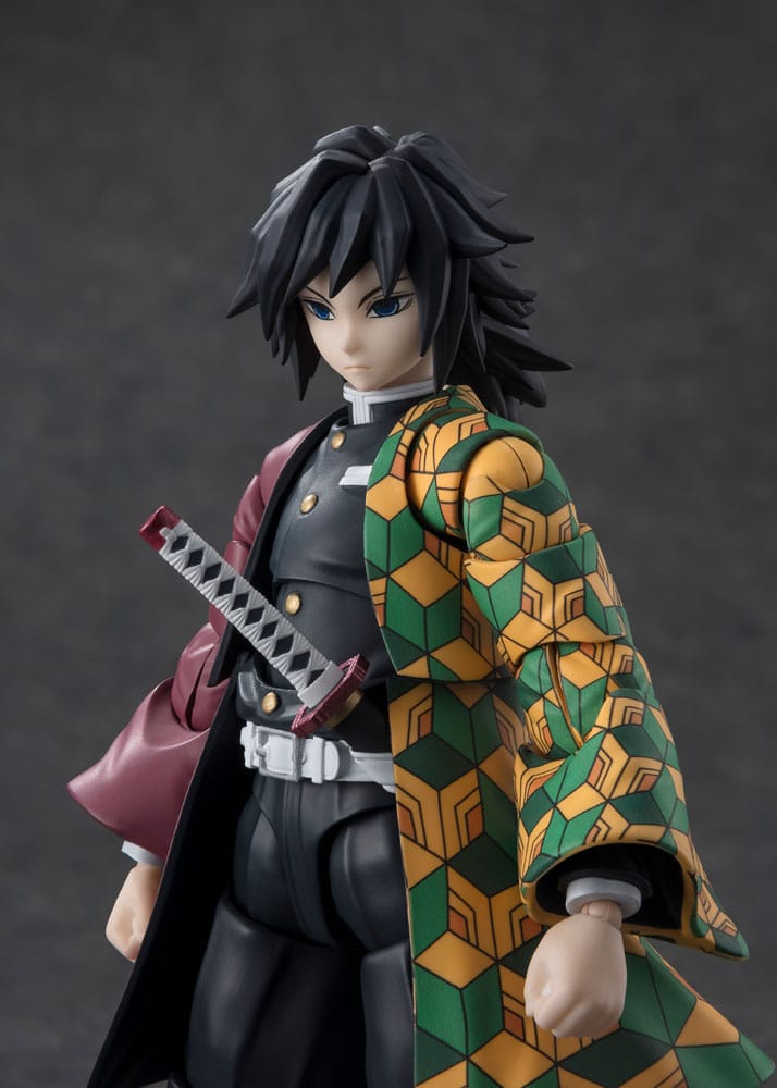 Bandai Tamashii Nations Demon Slayer Kimetsu no Yaiba Giyu Tomioka S.H. Figuarts Actionfigur