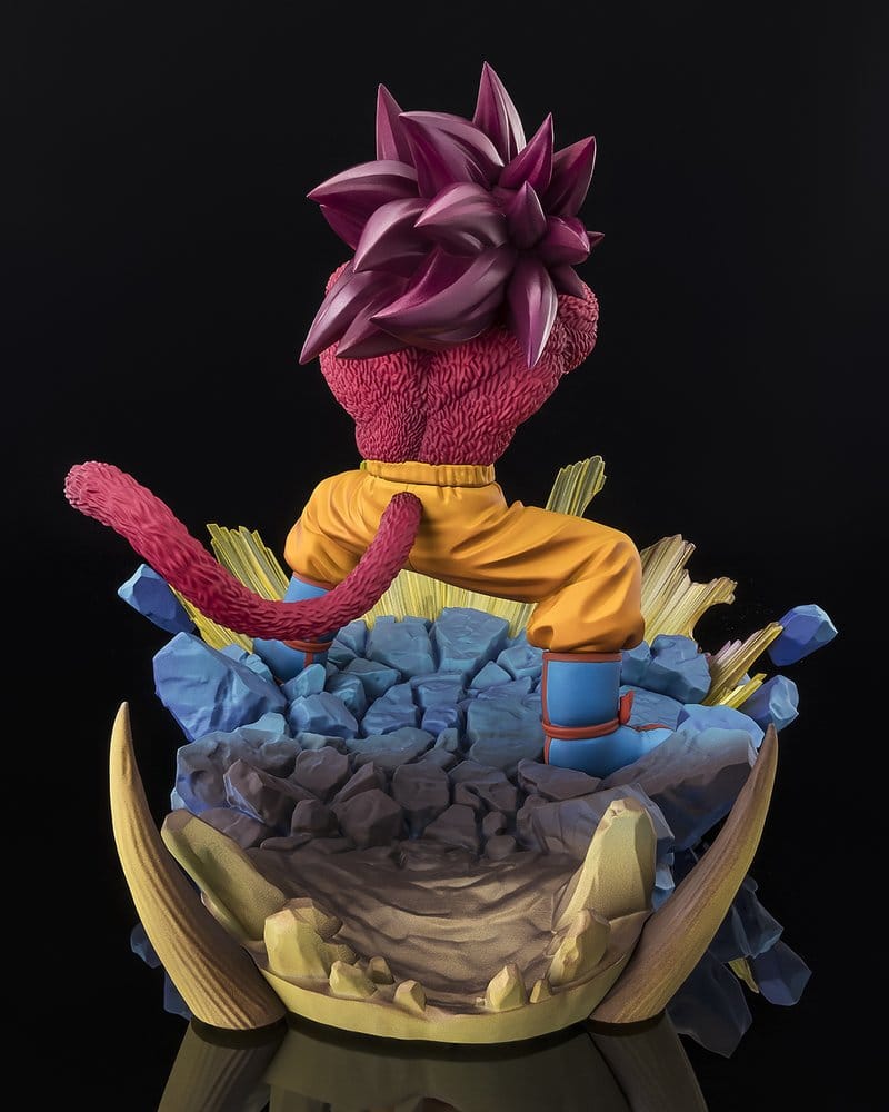 Bandai Tamashii Nations Dragon Ball Daima Son Goku Extra Battle Super Saiyan 4 FiguartsZERO Statue Daima