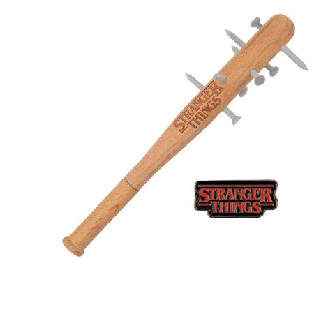Cinereplicas Stranger Things Stachelige Schlägerkugelschreiber & Stranger Things Anstecknadel