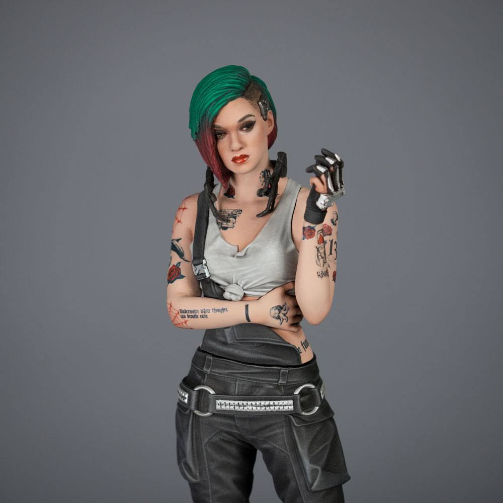 Dark Horse Cyberpunk 2077 Judy Alvarez Statue