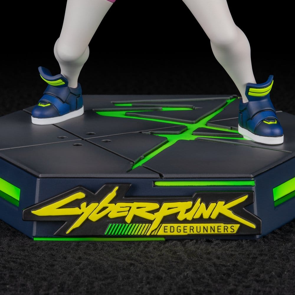Dark Horse Cyberpunk Edgerunners Rebecca Figur