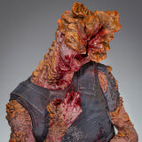 Dark Horse The Last of Us Part II Armored Clicker PVC Statue