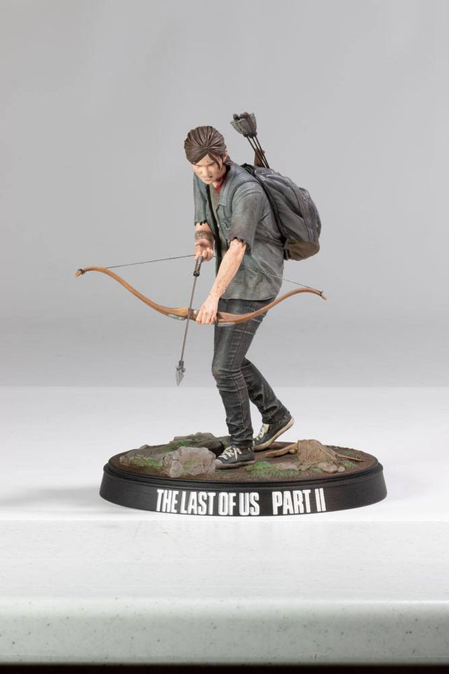 Dark Horse The Last of Us Part II Ellie With Bow Statue