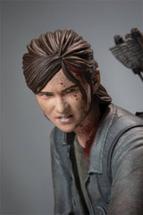 Dark Horse The Last of Us Part II Ellie With Bow Statue