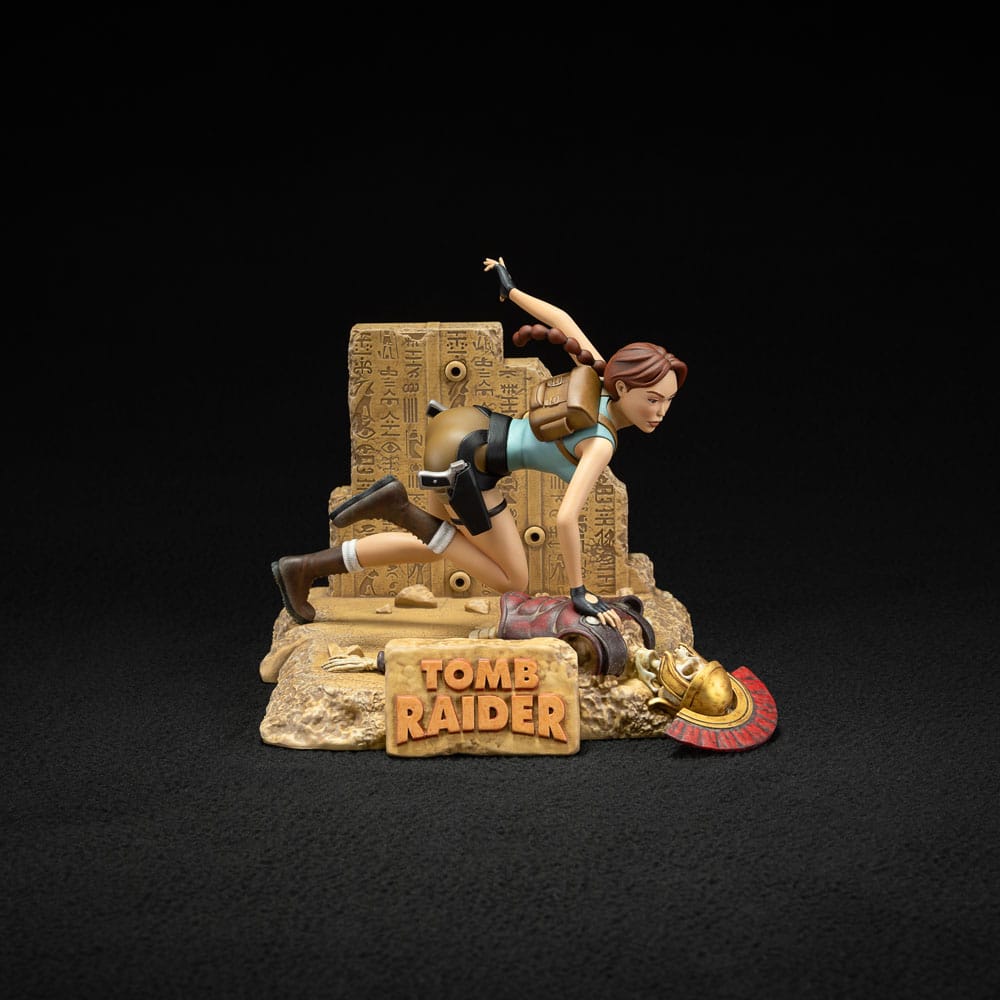 Dark Horse Tomb Raider Lara Croft Classic Era Statue
