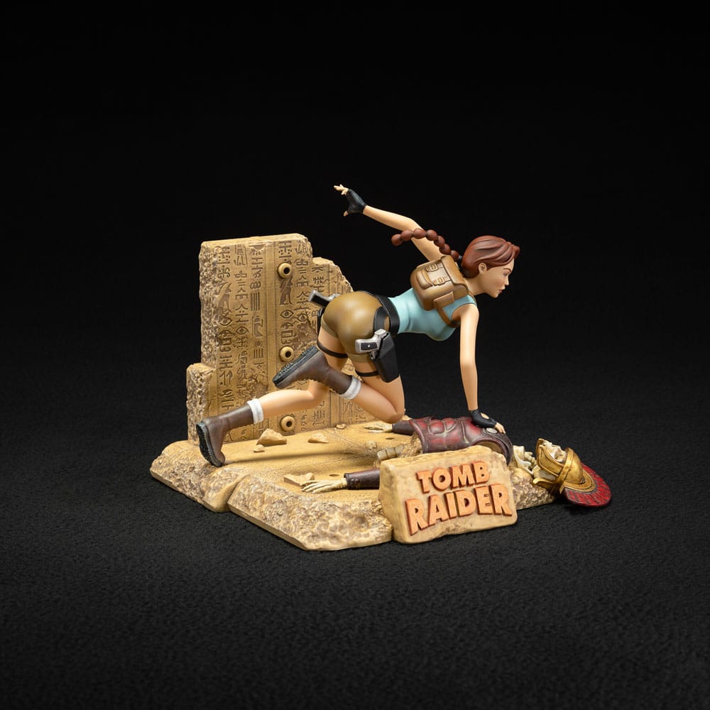 Dark Horse Tomb Raider Lara Croft Classic Era Statue