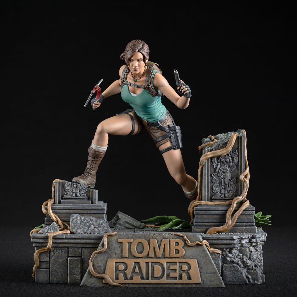 Dark Horse Tomb Raider Lara Croft Statue