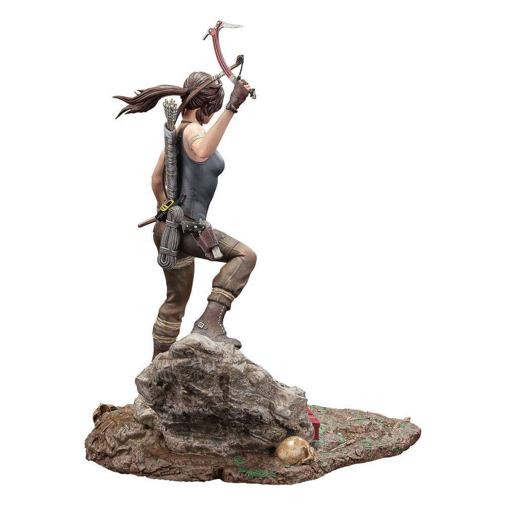 Dark Horse Tomb Raider Survivor Era Lara Croft Survivor Era Statue