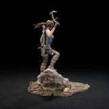 Dark Horse Tomb Raider Survivor Era Lara Croft Survivor Era Statue