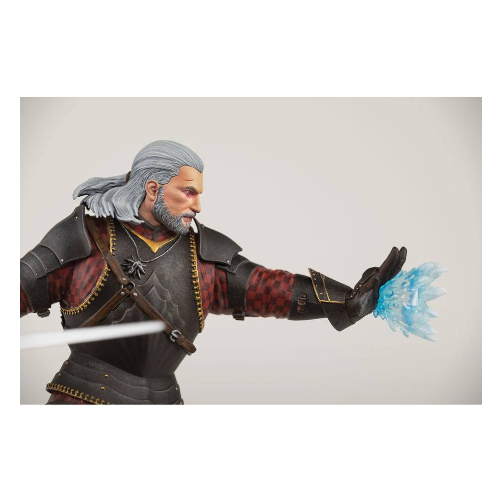 Dark Horse Witcher 3 Wild Hunt Geralt Toussaint Tourney Armor Statue