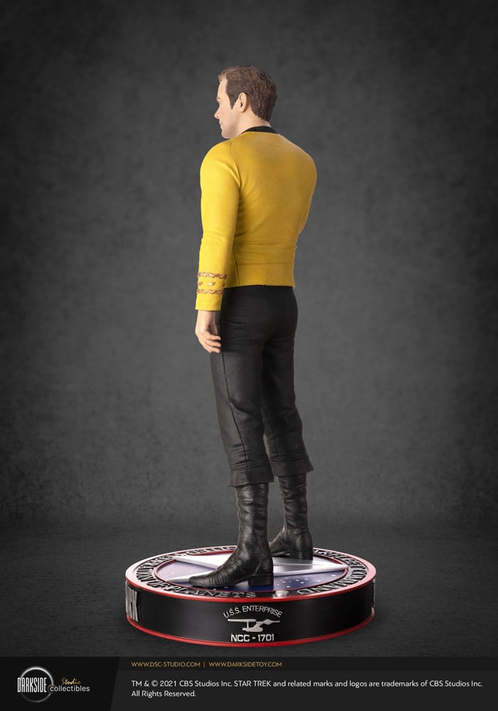 Darkside Collectibles Studio Star Trek Captain James T Kirk 1/3 Museum Statue