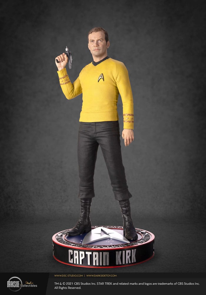 Darkside Collectibles Studio Star Trek Captain James T Kirk 1/3 Museum Statue