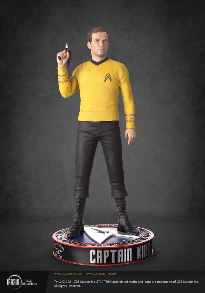 Darkside Collectibles Studio Star Trek Captain James T Kirk 1/3 Museum Statue