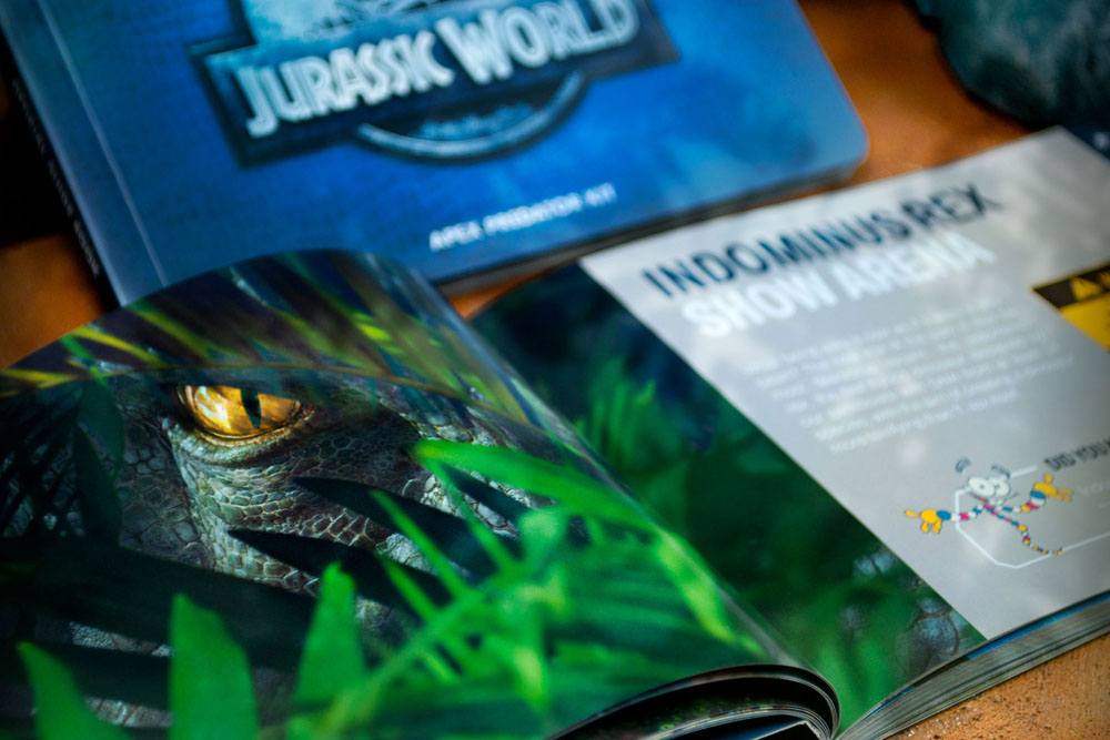 Doctor Collector Jurassic World Apex Predator Kit Geschenkbox