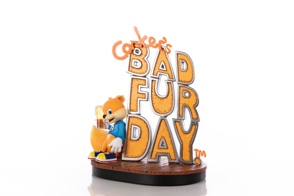 First 4 Figures Conker´s Bad Fur Day Game Cover Standard Edition Statue