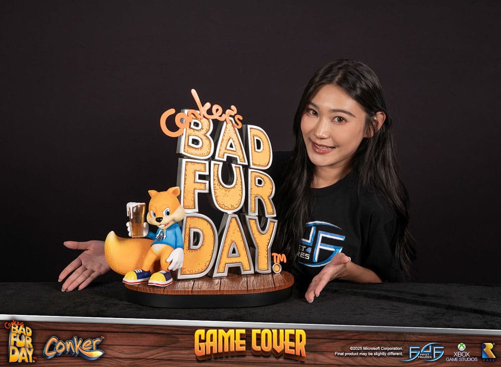 First 4 Figures Conker´s Bad Fur Day Game Cover Standard Edition Statue