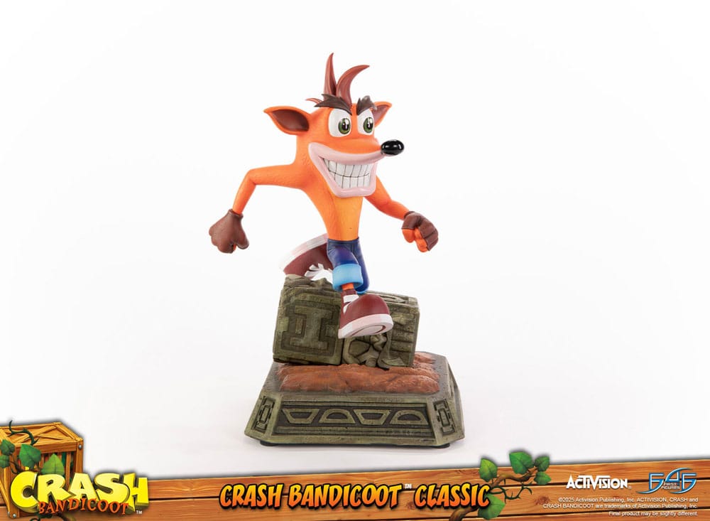 First 4 Figures Crash Bandicoot Classic Statue