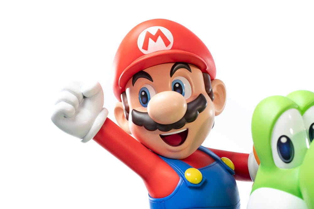 First 4 Figures Super Mario - Mario & Yoshi Exclusive Edition Statue