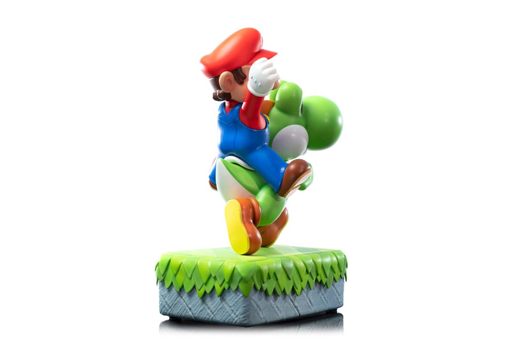 First 4 Figures Super Mario - Mario & Yoshi Exclusive Edition Statue