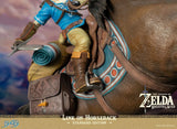 First 4 Figures The Legend of Zelda Breath of the Wild Link on Horseback Statue - Beschädigte Verpackung
