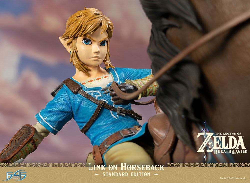 First 4 Figures The Legend of Zelda Breath of the Wild Link on Horseback Statue - Beschädigte Verpackung