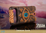 First 4 Figures The Legend of Zelda Breath of the Wild Sheikah Slate Life-Size 1/1 Statue