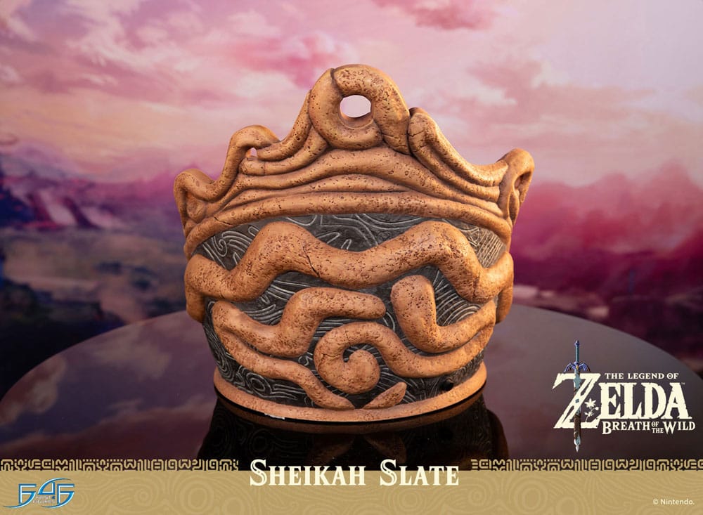 First 4 Figures The Legend of Zelda Breath of the Wild Sheikah Slate Life-Size 1/1 Statue