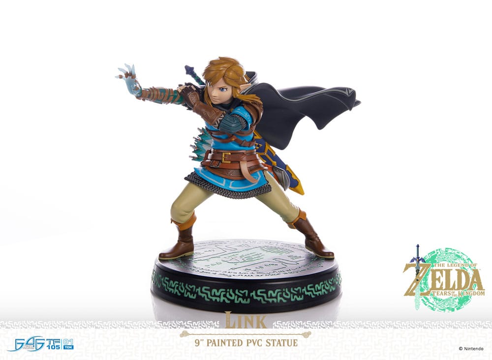 First 4 Figures The Legend of Zelda Tears of the Kingdom Link Statue