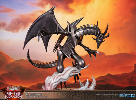 First 4 Figures Yu-Gi-Oh! Red-Eyes B. Dragon Black Colour Statue - Beschädigte Verpackung