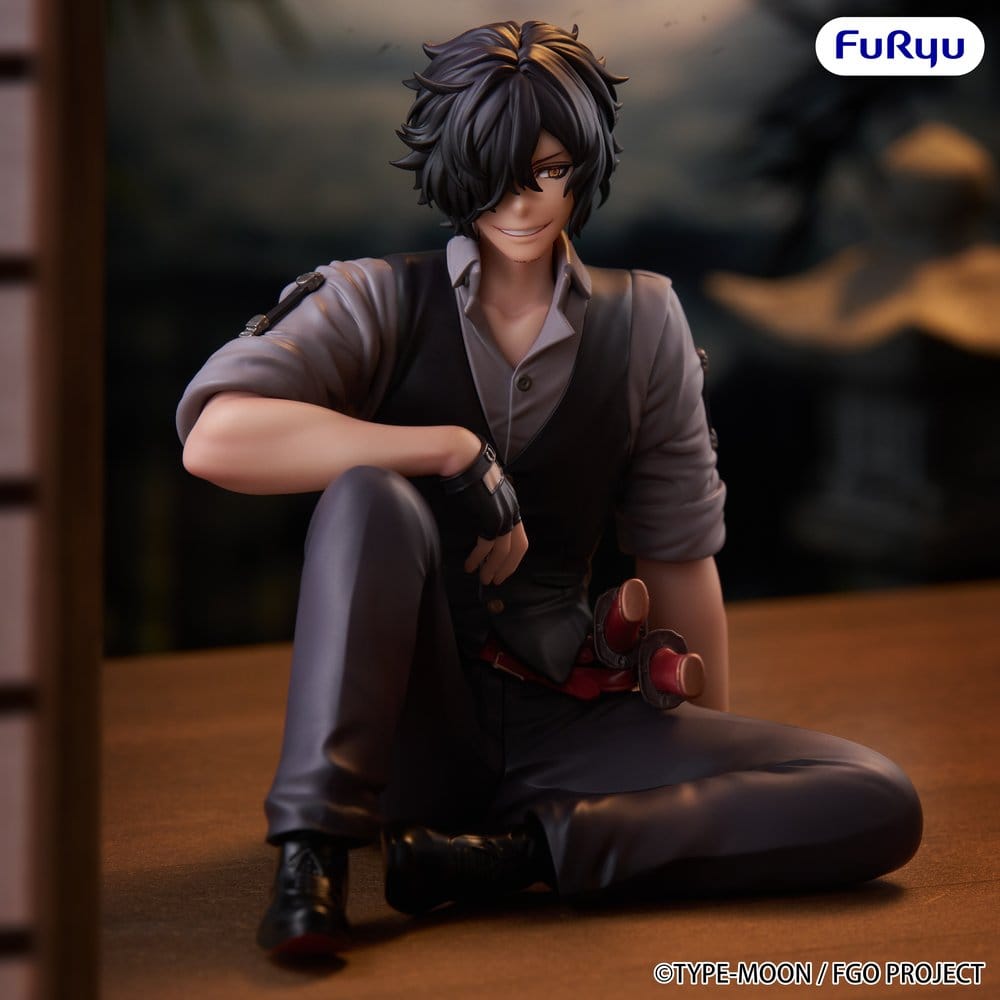 Furyu Fate/Grand Order Assassin Izou Okada Awesome Dapper Suit Noodle Stopper Figur