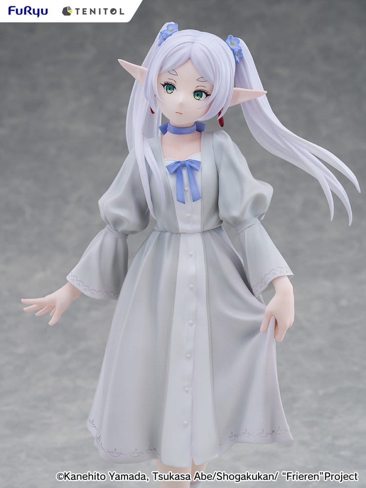 Furyu Frieren Beyond Journey's End Frieren Classical dress Ver. Tall Tenitol Figur