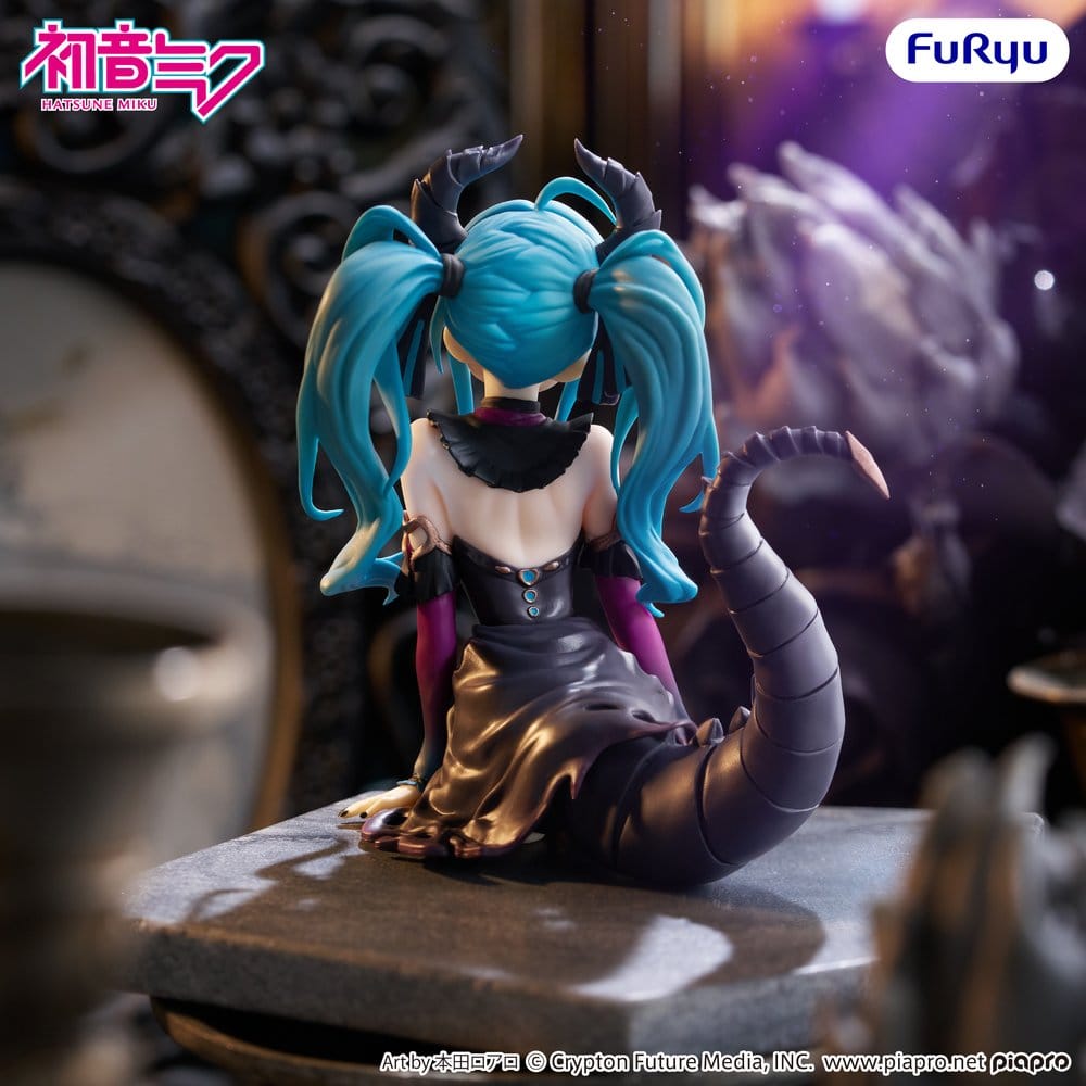 Furyu Hatsune Miku Noodle Stopper Villain Ver. Figur