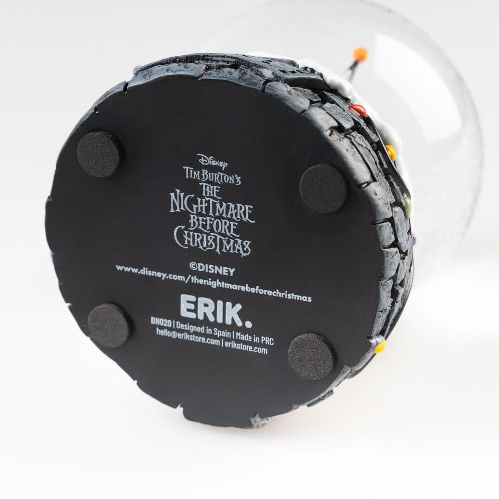 Grupo Erik Disney Nightmare Before Christmas Schneekugel Zero