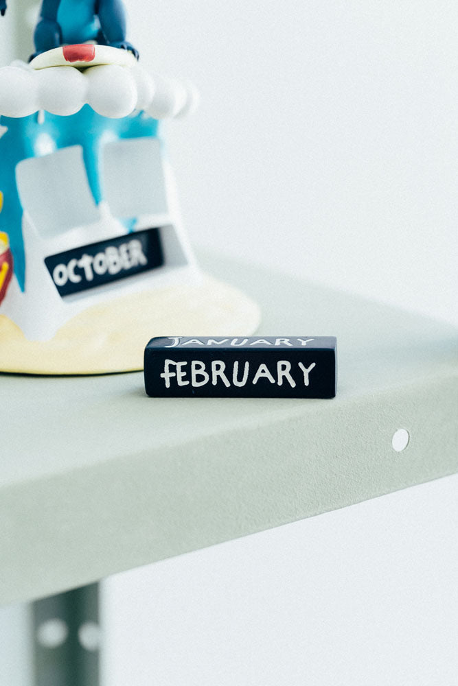 Grupo Erik Stitch 3D Ewiger Kalender Surfer