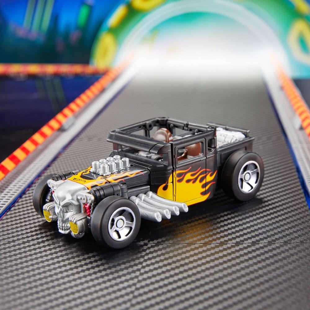 Hasbro Hot Wheels x Transformers Bone Shaker Actionfigur