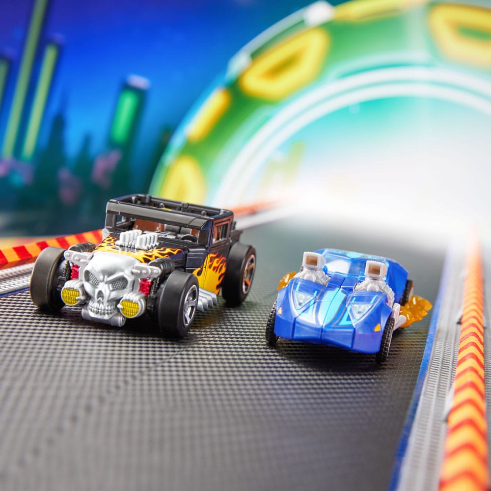 Hasbro Hot Wheels x Transformers Bone Shaker Actionfigur