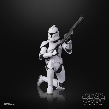 Hasbro Star Wars Episode II Clone Trooper Phase I Black Series Actionfigur