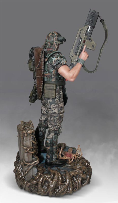 Hollywood Collectibles Group Alien Corporal Dwayne Hicks 1/4 Statue