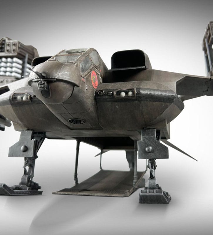Hollywood Collectibles Group Aliens UD-4 Cheyenne Dropship Replik