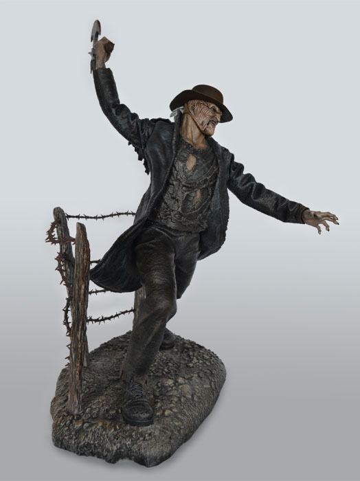Hollywood Collectibles Group Jeepers Creepers Creeper 1/4 Statue