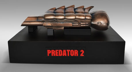 Hollywood Collectibles Group Predator 2 Plasmacaster Life-Size Replik