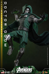 Hot Toys Avengers Marvel Doctor Doom Ultimate Version 1/6 Actionfigur