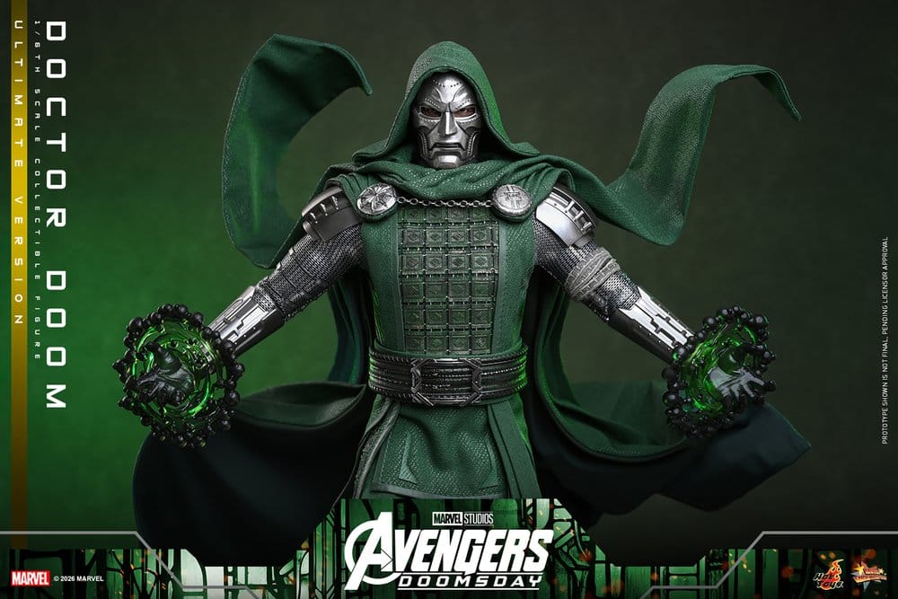 Hot Toys Avengers Marvel Doctor Doom Ultimate Version 1/6 Actionfigur