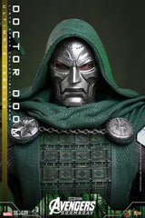 Hot Toys Avengers Marvel Doctor Doom Ultimate Version 1/6 Actionfigur