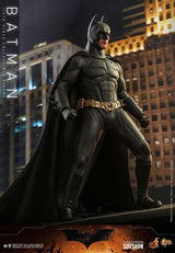 Hot Toys Batman Begins Batman 1/6 Actionfigur