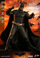 Hot Toys Batman Begins Batman 1/6 Actionfigur